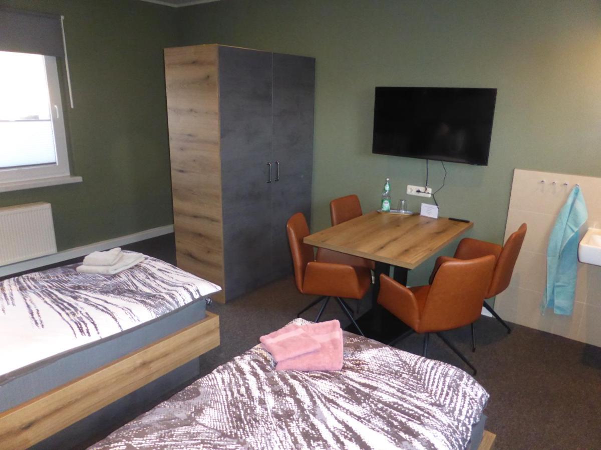 Gaestezimmer In Einer Ferienwohnung Thiele In Rosswein Bagian luar foto