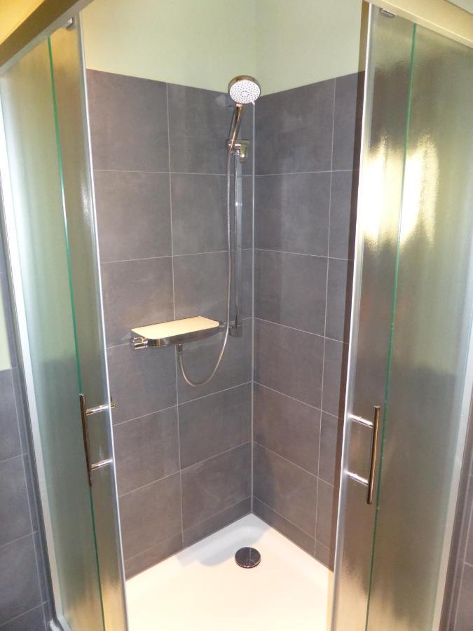 Gaestezimmer In Einer Ferienwohnung Thiele In Rosswein Bagian luar foto